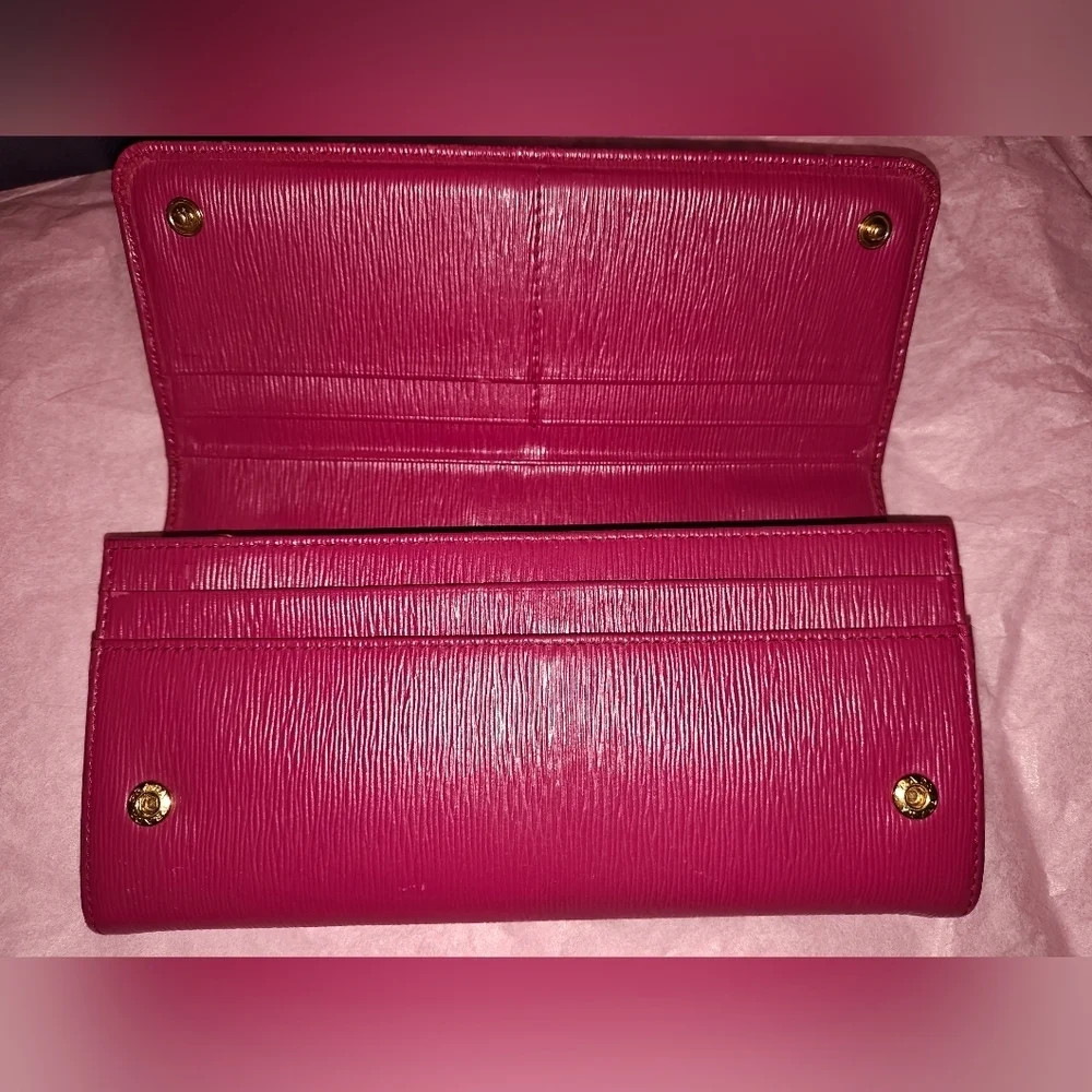 Prada Pink Saffiano Lux Leather Flap Continental Wallet